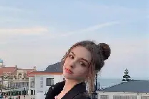 不到72小时4大瓜出轨、代言暴雷、欠税郭晶晶也“遭殃”